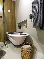 Lindo loft com banheira no Leblon