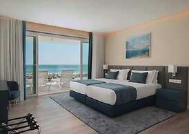 Dom Pedro Residences