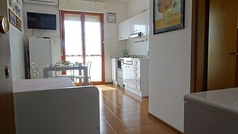 Flat With a Wonderful Terrace - Beahost