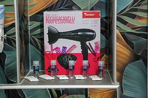 VPM room's central train station