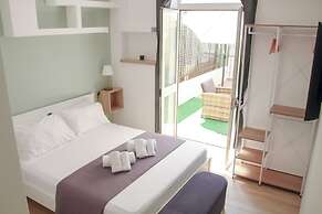 VPM room's central train station