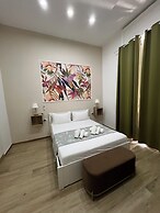 VPM room's central train station