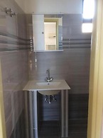 FANIA 2 ROOMS IN FRONT OF THE SEA