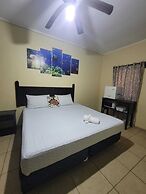 B Apart Hotel