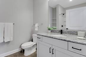 Swiftwater Apartments By Barsala