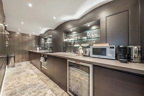 The Knightsbridge Residences