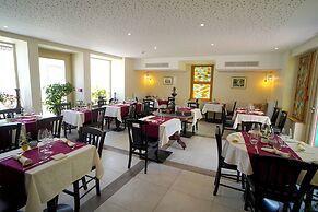 HOTEL DE LA CROIX BLANCHE