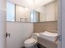 Area By Wynwood House