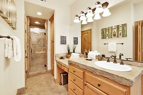 THE SPA AT Winterset #2282