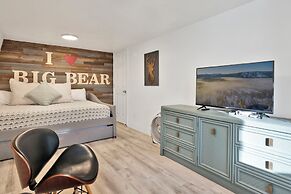 Fox & Bears Retreat#2190