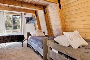 Fox & Bears Retreat#2190