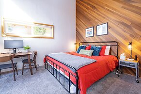 Lakeview Lookout #1978