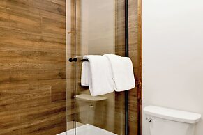 Village Chic Chalet #2113