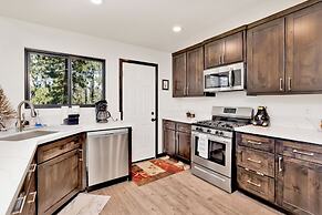 Georgia Street Retreat #2344