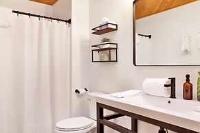 Gold Mountain Hideaway! #2350