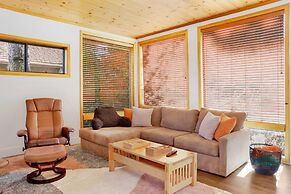 Gold Mountain Hideaway! #2350