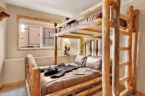 Menlo Slope View Chalet #2233