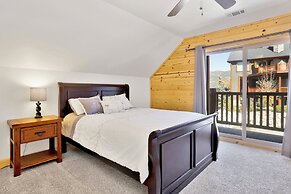 Golden OAK LOG Cabin #2206