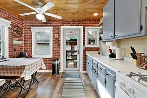 OLD School LOG Cabin #2340