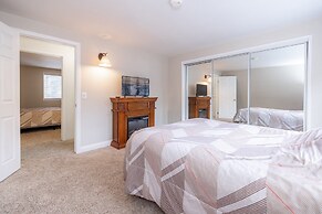 Mojave Getaway #1958