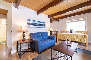 Mojave Getaway #1958