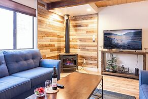 Mojave Getaway #1958