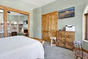 Wolf Creek Castle #2202