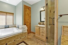 Wolf Creek Castle #2202