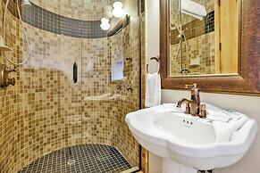 Wolf Creek Castle #2202