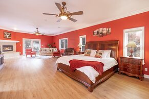 THE Grand Chalet #1989