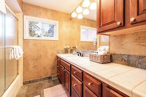 THE Grand Chalet #1989