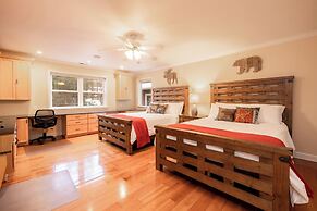 THE Grand Chalet #1989