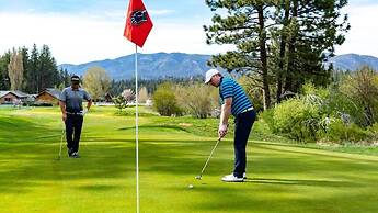 Bear Mountain Views #2235