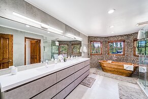 Bears Palace Chalet #2008