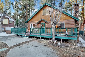 BIG Bear Happy Place #2421