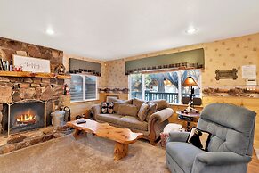 BIG Bear Happy Place #2421