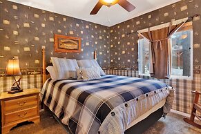 BIG Bear Happy Place #2421