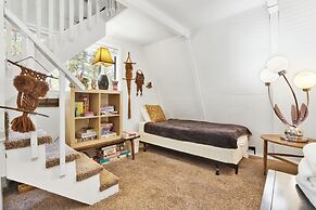 Sunrise Cottage #1800