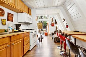 Sunrise Cottage #1800