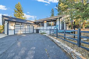 Maple Leaf Retreat #2330