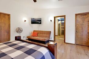 Maple Leaf Retreat #2330