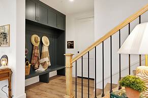 Pine Meadow Village Castle #2301