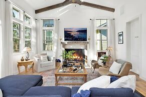 Pine Meadow Village Castle #2301