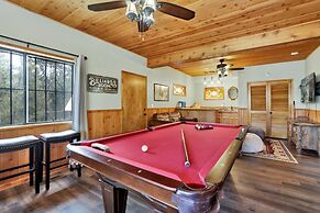 Lazy Llama Lodge #2150