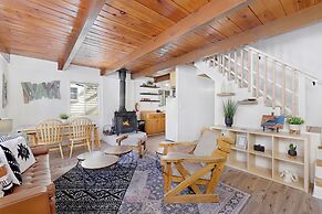 THE Bear Bauhaus #2106