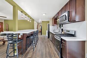 THE Farmhouse Experience #1900