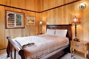 Cabin Idle Ours #933