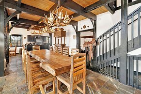 Black Diamond Chalet #1842