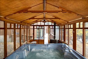 Black Diamond Chalet #1842