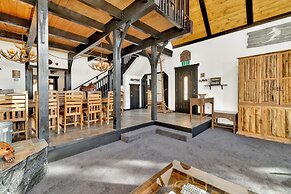 Black Diamond Chalet #1842